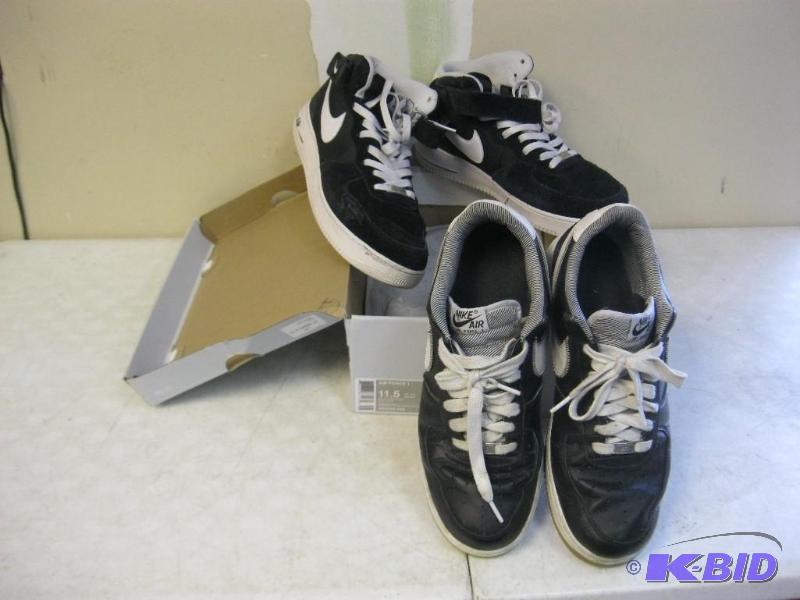 lot 98 image: Two Pairs Of Air Force One Nikes Both Have We...