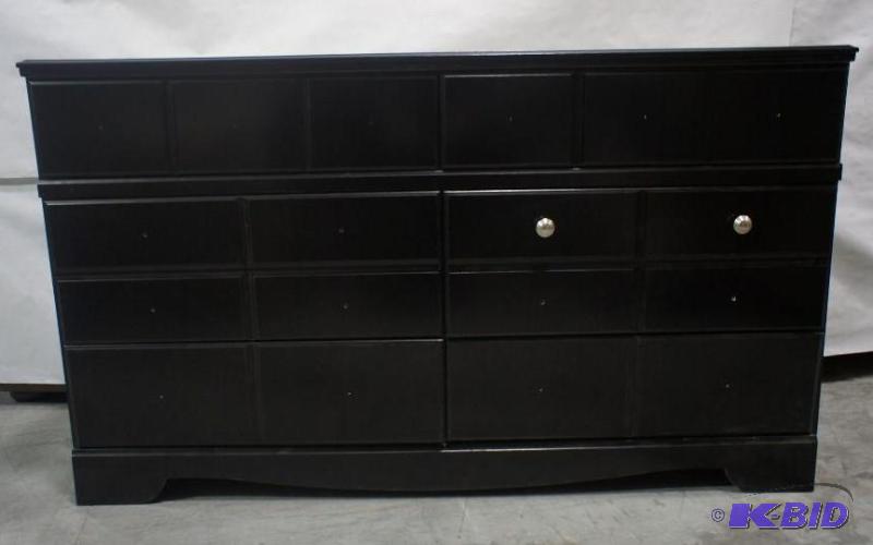 New Ashley Signature 6-drawer Dresser - MSRP ...