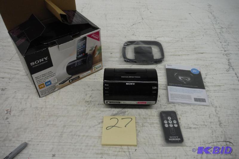 lot 27 image: Sony iPhone Doc For iPhone 5