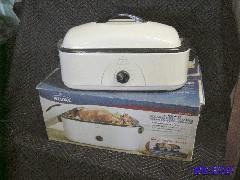 lot 12 image: Roaster Oven