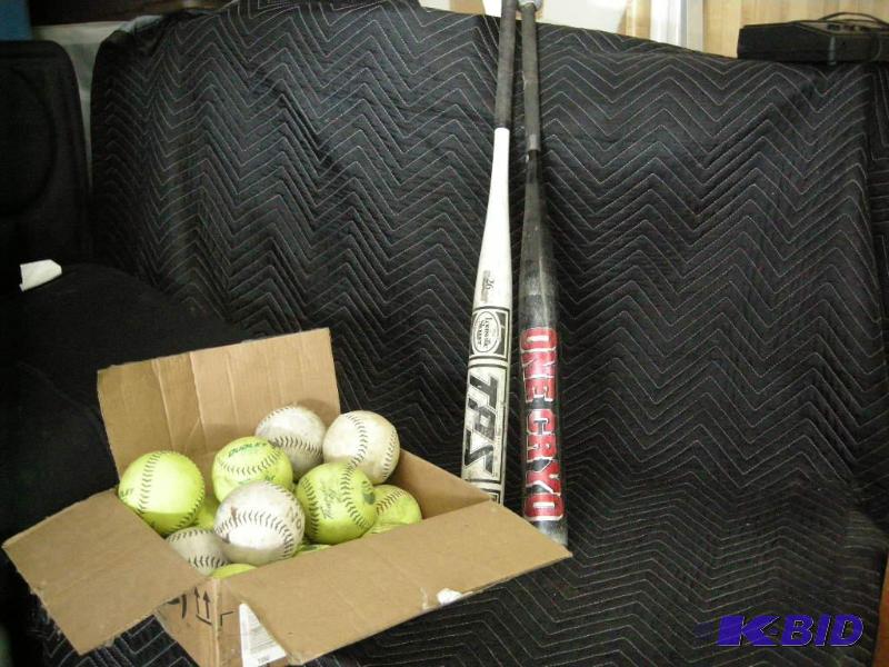 lot 51 image: Softball batsballs