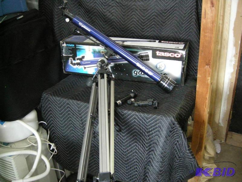 lot 64 image: Tasco Telescope