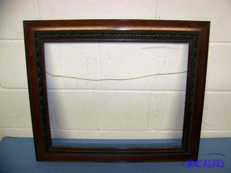 lot 100 image: Decorative, Wood Picture Frame