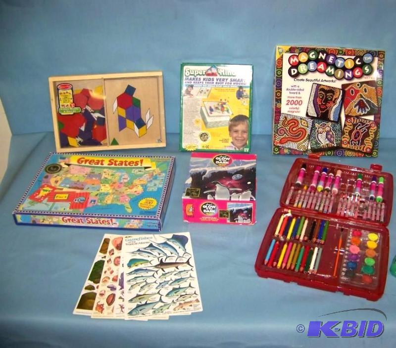 lot 39 image: Kids Puzzles, Art Stuff and Learning Cards