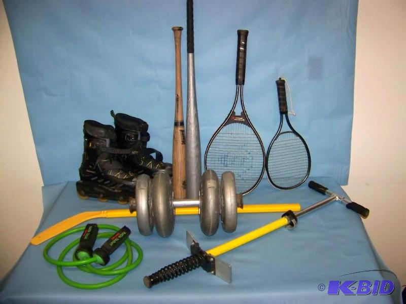 lot 43 image: Sports lot