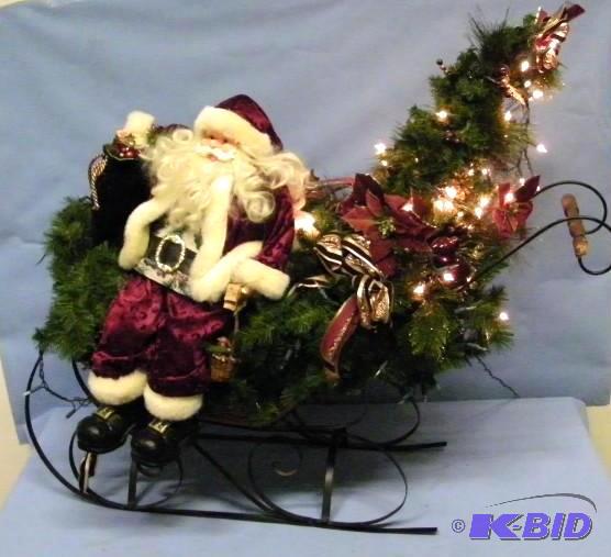 lot 72 image: Santa in Sleigh decorative piece