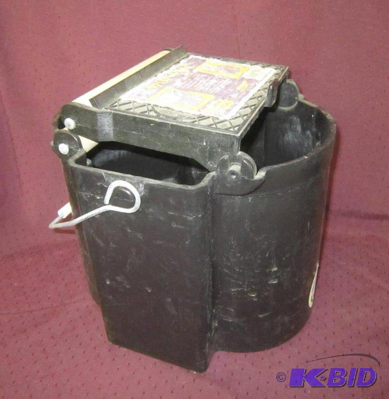 lot 574 image: Black Mop Bucket