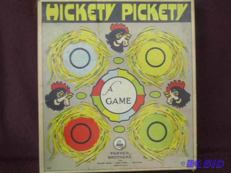 lot 593 image: Vintage 1924 - Hickety Pickety Hen Board Game