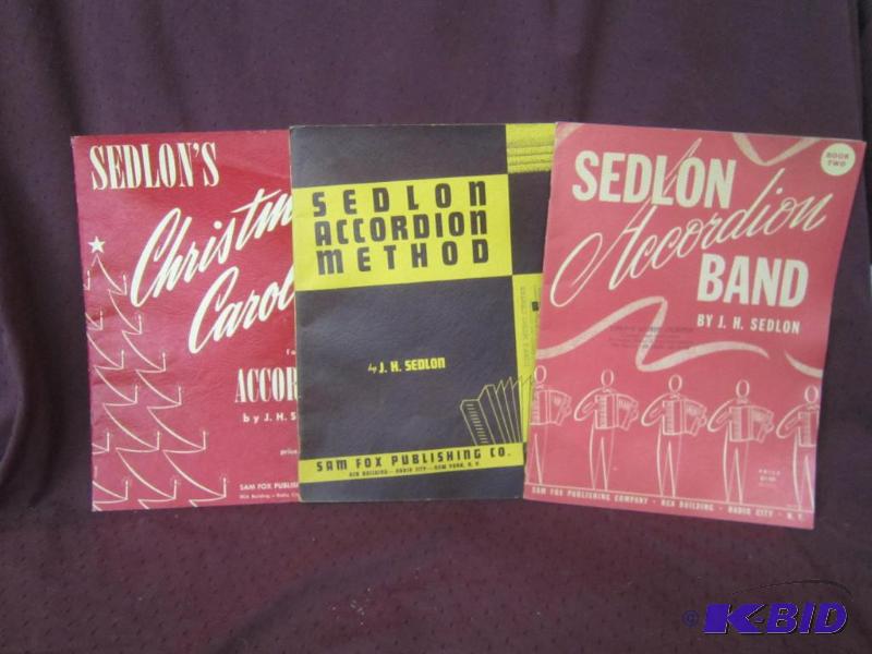 lot 606 image: 3 Music Books - Sedlon Accordian, seldon Accordian Method, Sheldon Christmas Carols