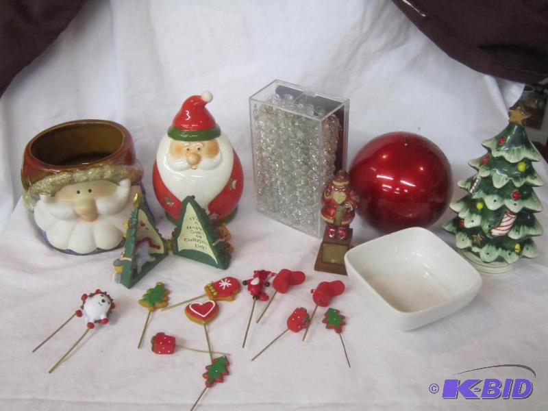 lot 613 image: Xmas Lot - Candy Dish, Santa Votive Holder, Lg Red Candle, Lefton toothpick holder, Winnie the Pooh