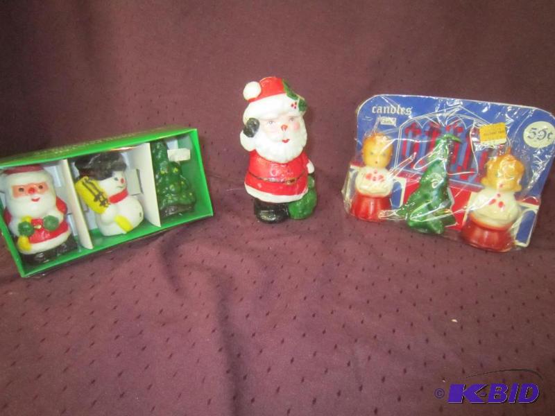 lot 615 image: 3 old Christmas Candles - 2 Bear with Tree, Santa with Tree - two still wrapped