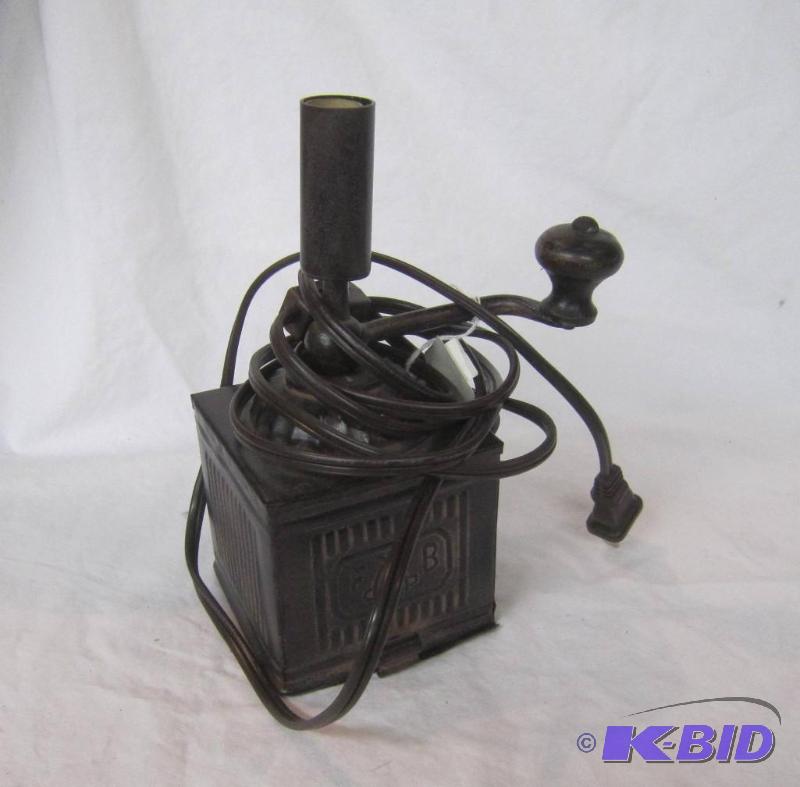 lot 627 image: Coffee Grinder Lamp - Metal