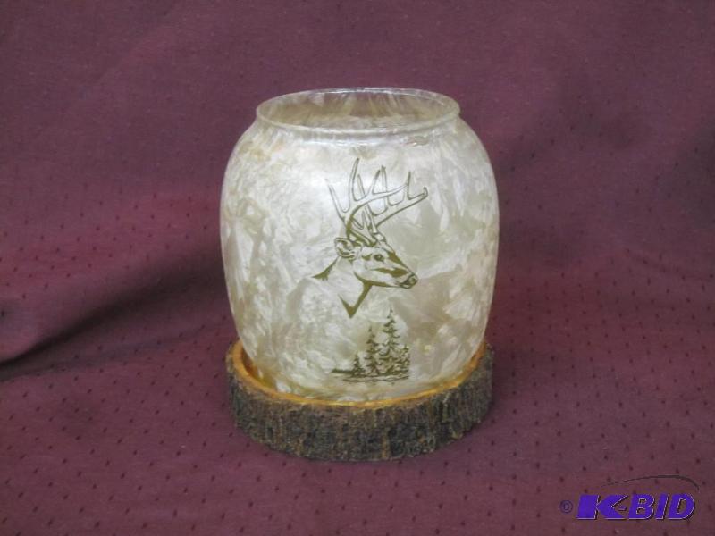 lot 655 image: NEW Battery Operated with Deer  Buck GREAT FOR CABIN 6