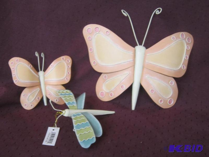 lot 666 image: NEW Butterflies and Dragonfly Metal wall hangings