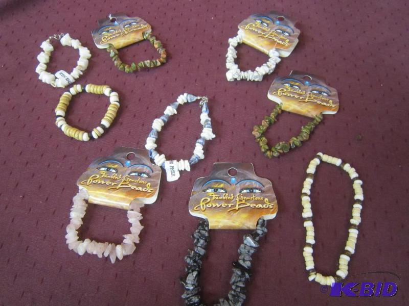 lot 668 image: NEW  Lot of 9 Braclets