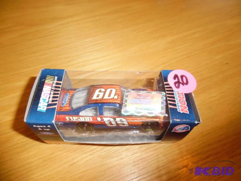 Nascar&nbsp#09 -Matchbox car in package item...