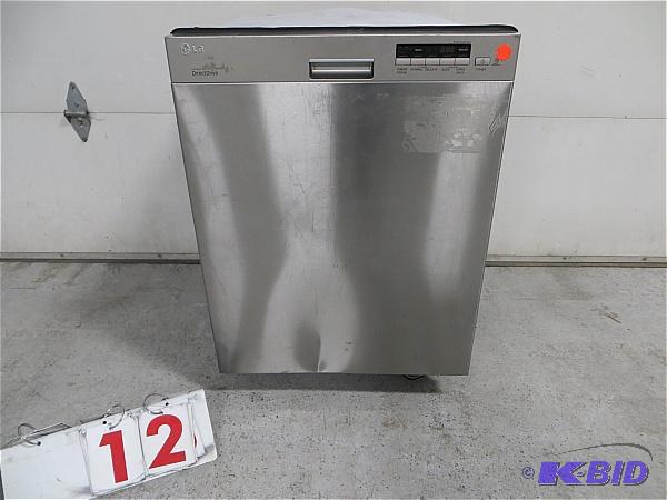lot 12 image: LG Dishwasher