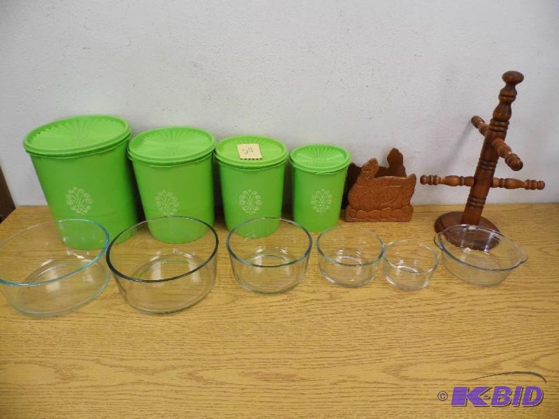 Pyrex Bowls & Cannisters