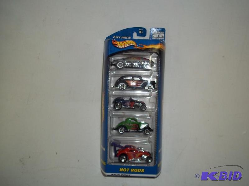 New in Package Hotwheels 5 piece Gift Pack...