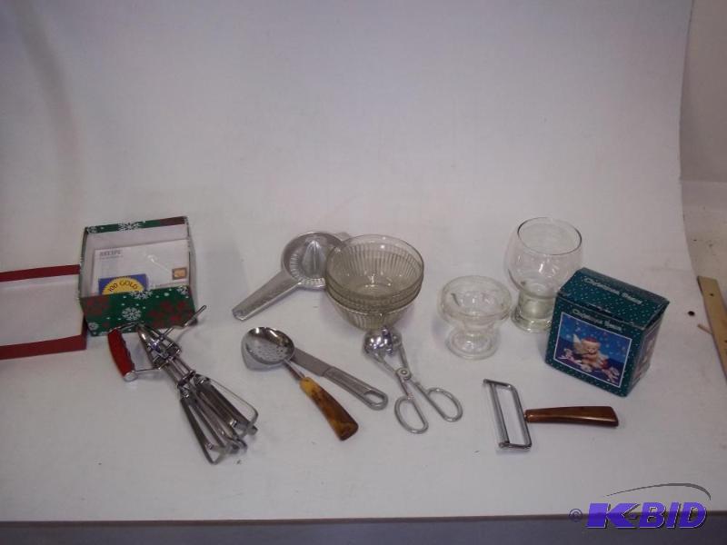 Vintage kitchen accessories with glass bowls...