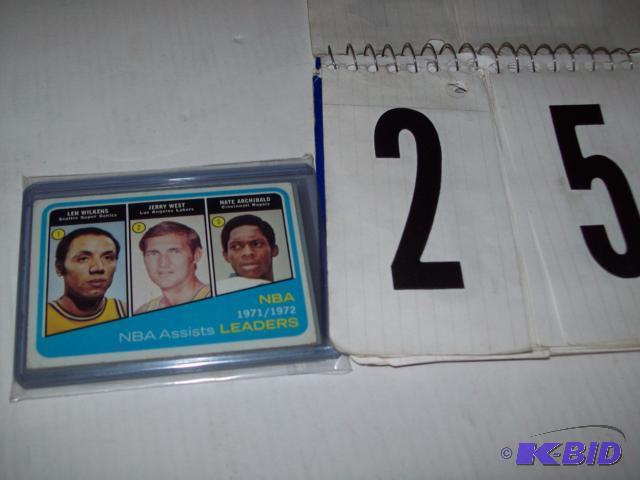 Lot of 7 - Vintage Basketball Cards. Includin...