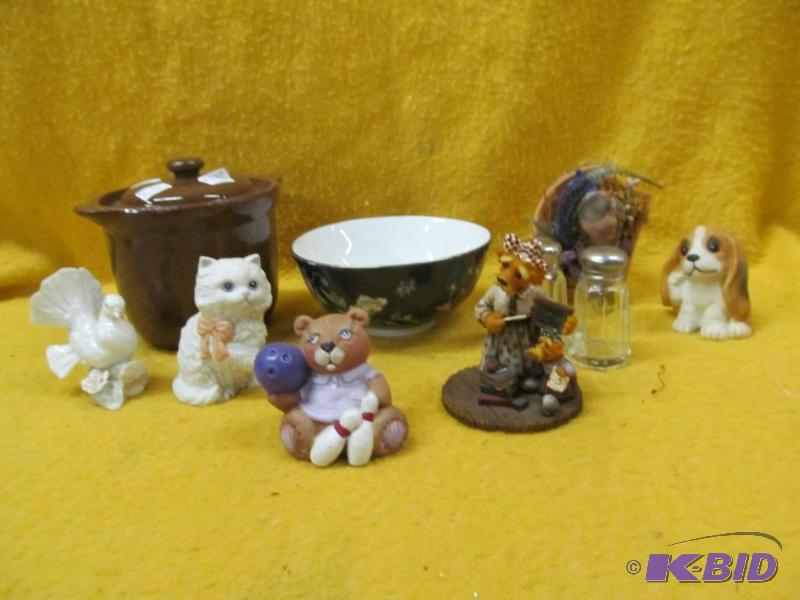 Vintage figurines