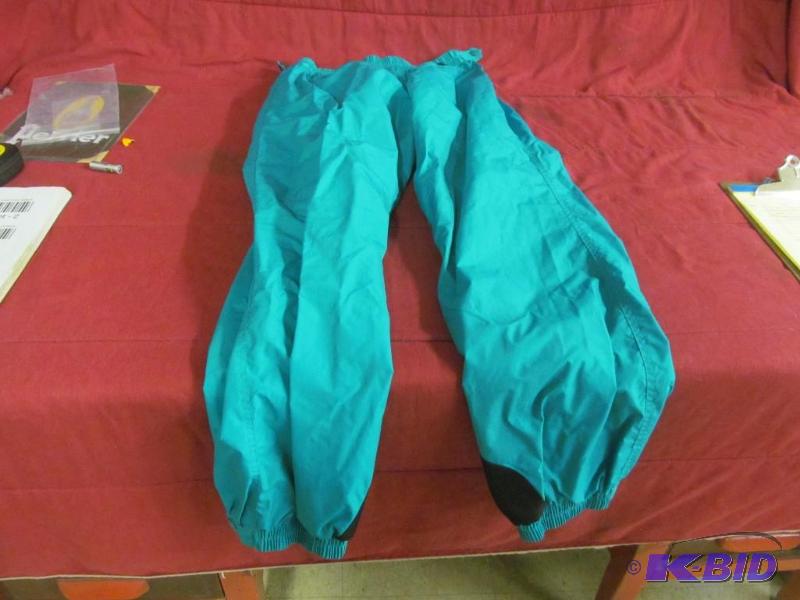 Snow pants