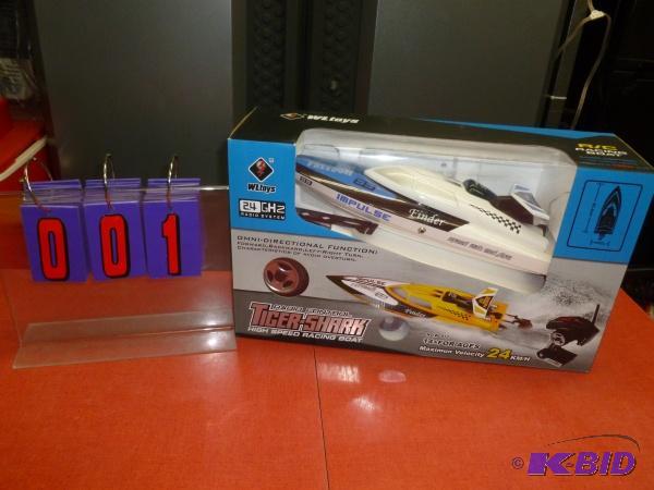 Tiger shark rc controlled motor boat. 2.4 ghz...