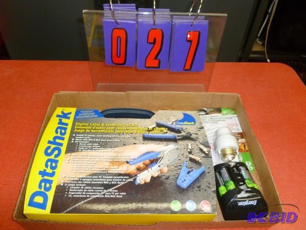 Flat of data shark coaxial kit with rechargea...