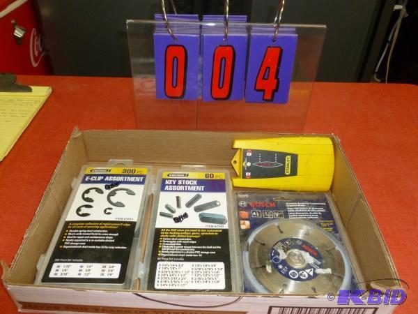 Flat of 2 boxes of hardware, e clips and key ...