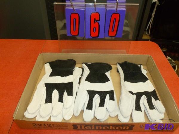 Flat of 3 pair leather work gloves size mediu...