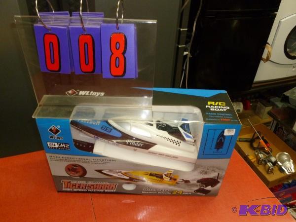 Tiger shark rc controlled motor boat. 2.4 ghz...