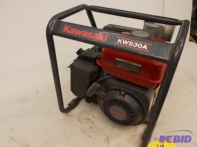 lot 14 image: Kawasaki KWS30A Trash Pump, Works, See Lots 1...
