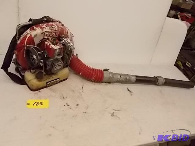 lot 185 image: Toro 4cc Leaf Blower, Has Compression...