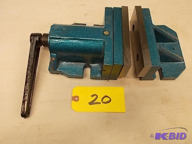 lot 20 image: 2 pc. 6" Machine Vise, New...