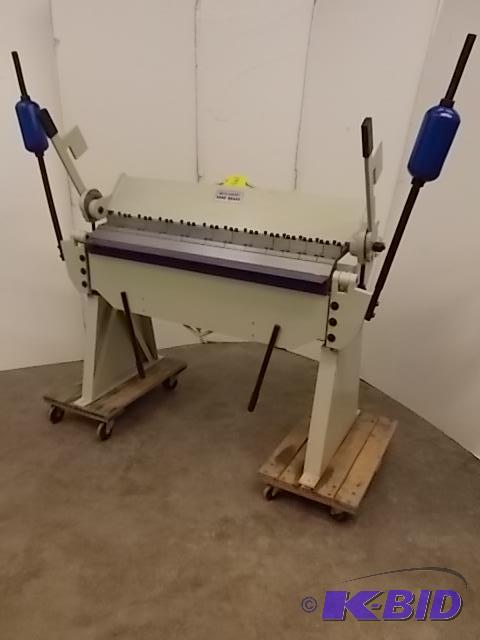 lot 3 image: Pan & Box Brake, 12 Gauge X 48", New...