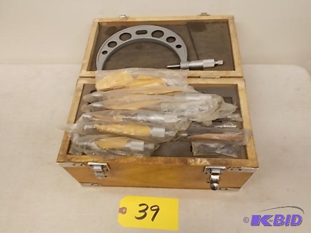 lot 39 image: 0-6" Micrometer Set, Cast Iron Body, New...