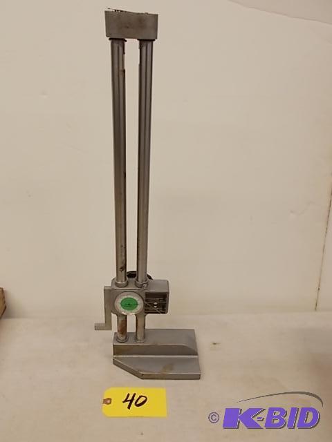 lot 40 image: 18" Height Gauge...