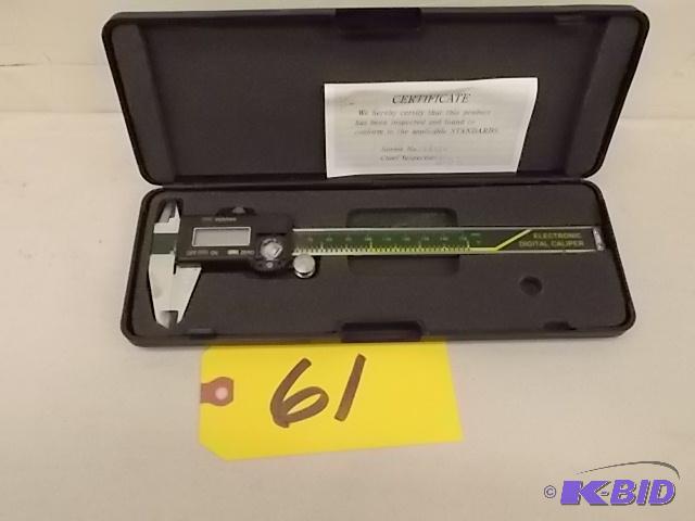 lot 61 image: 6" Digital Micrometer, Missing Battery C...