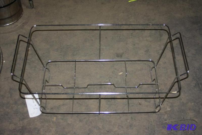 lot 103 image: (14) Metal Wire Carrying Baskets 12 x 23 x 9.