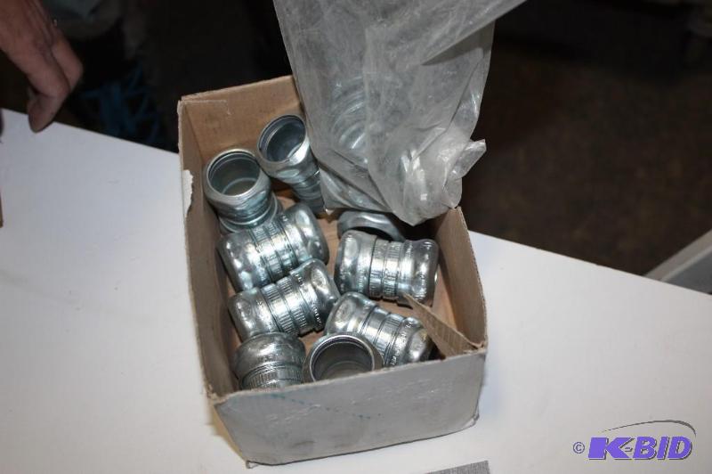 lot 112 image: Box of AFC Fittings AFC 1 CK 100 Compression Coupling