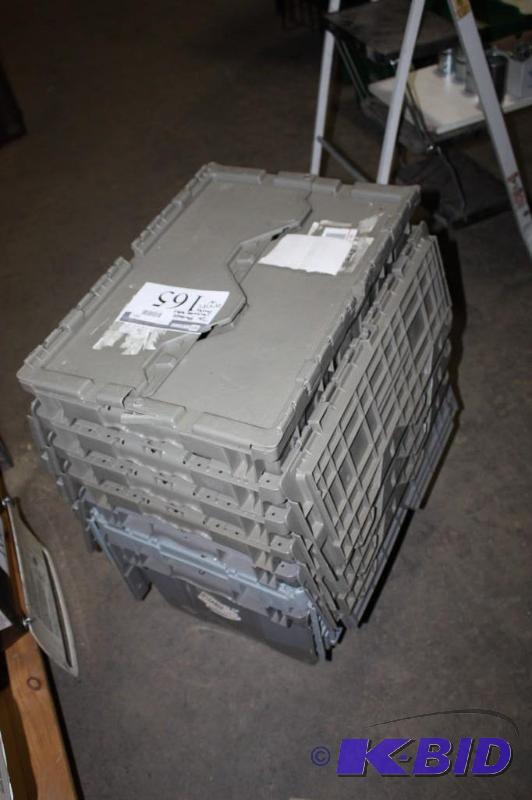 lot 165 image: (7) Stackable Totes wGrated Bottoms Plastic Lockable Latching Lids 22 x 15 x 12.