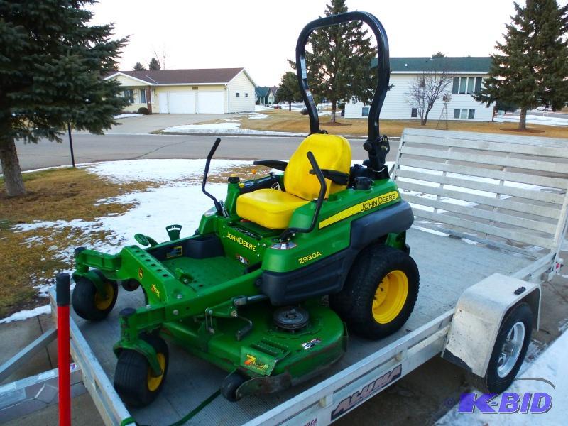 lot 3 image: 2010&nbspJohn Deere 930A&nbspZTRAK Pro ...