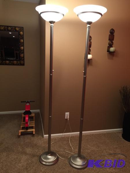 lot 52 image: Tower lamps Set of 2 tower lamps one price. ...