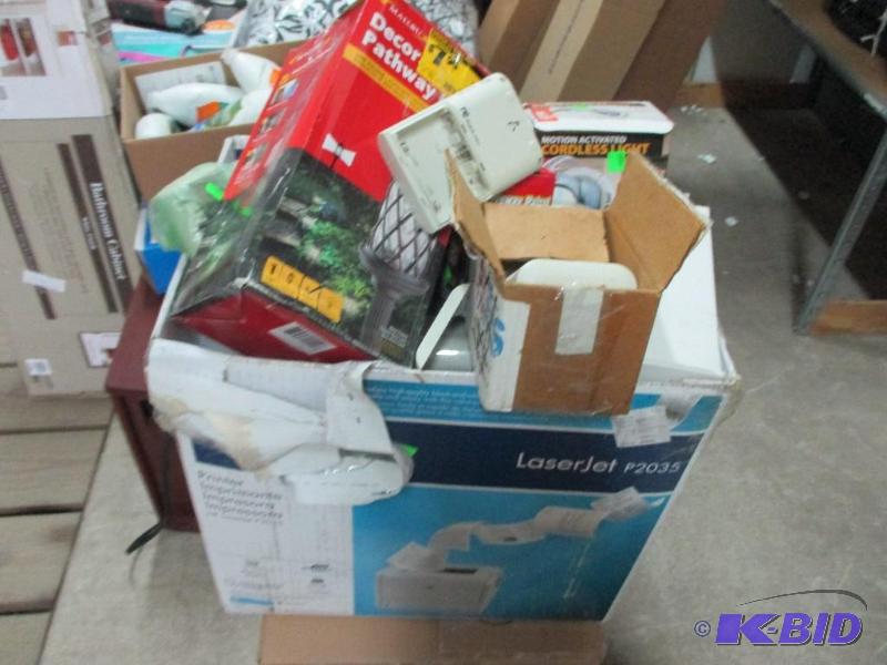 lot 117 image: box of misc...