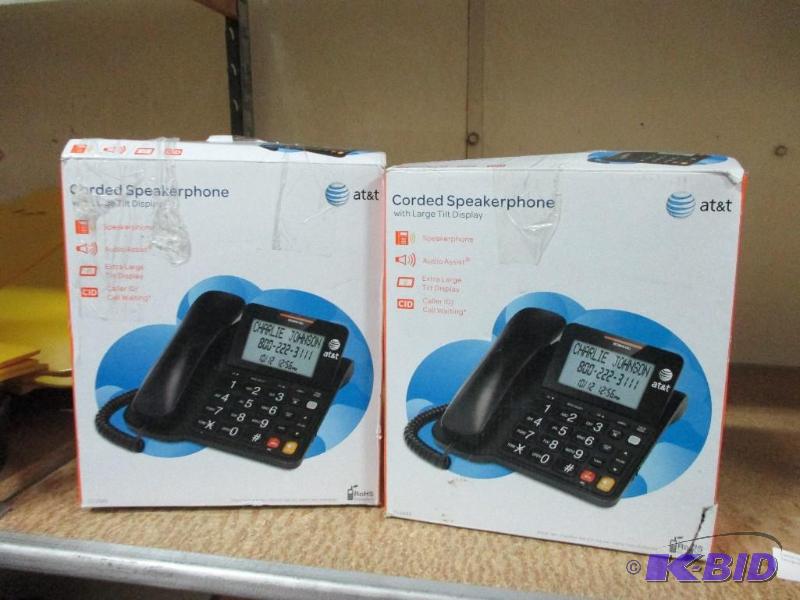 lot 43 image: 2 phones...