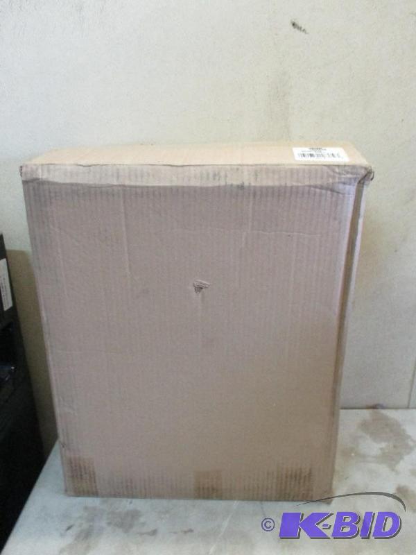 lot 48 image: Carter hamper...