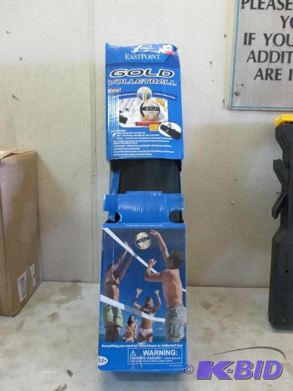 lot 49 image: Volleyball set...
