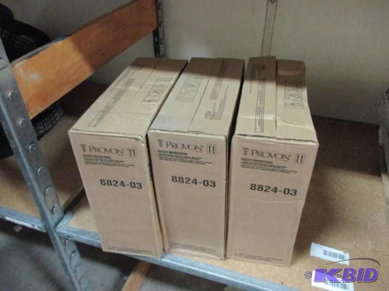 lot 86 image: 3 boxes of Provon hand and showerwash...