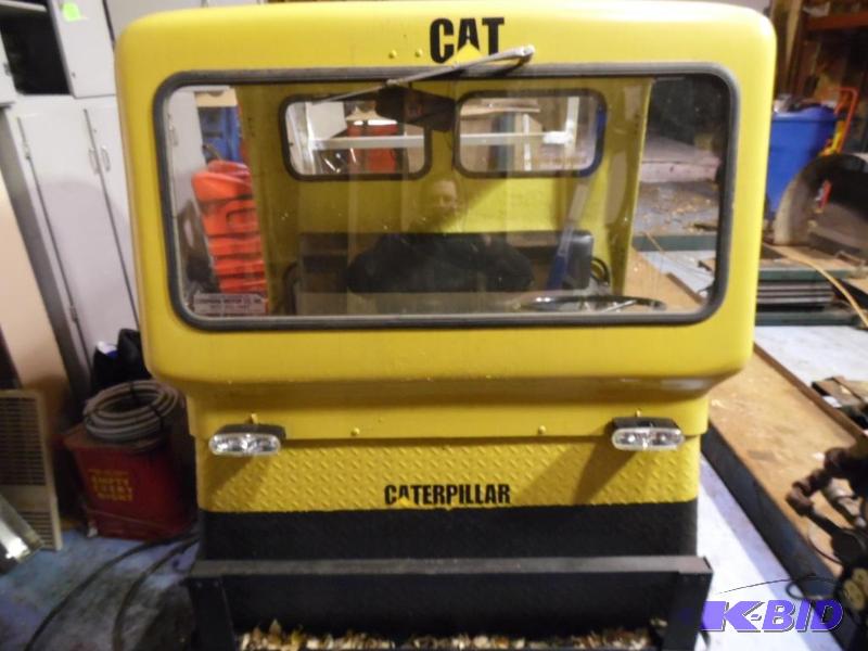 Cushman Flat Bed Golf Cart